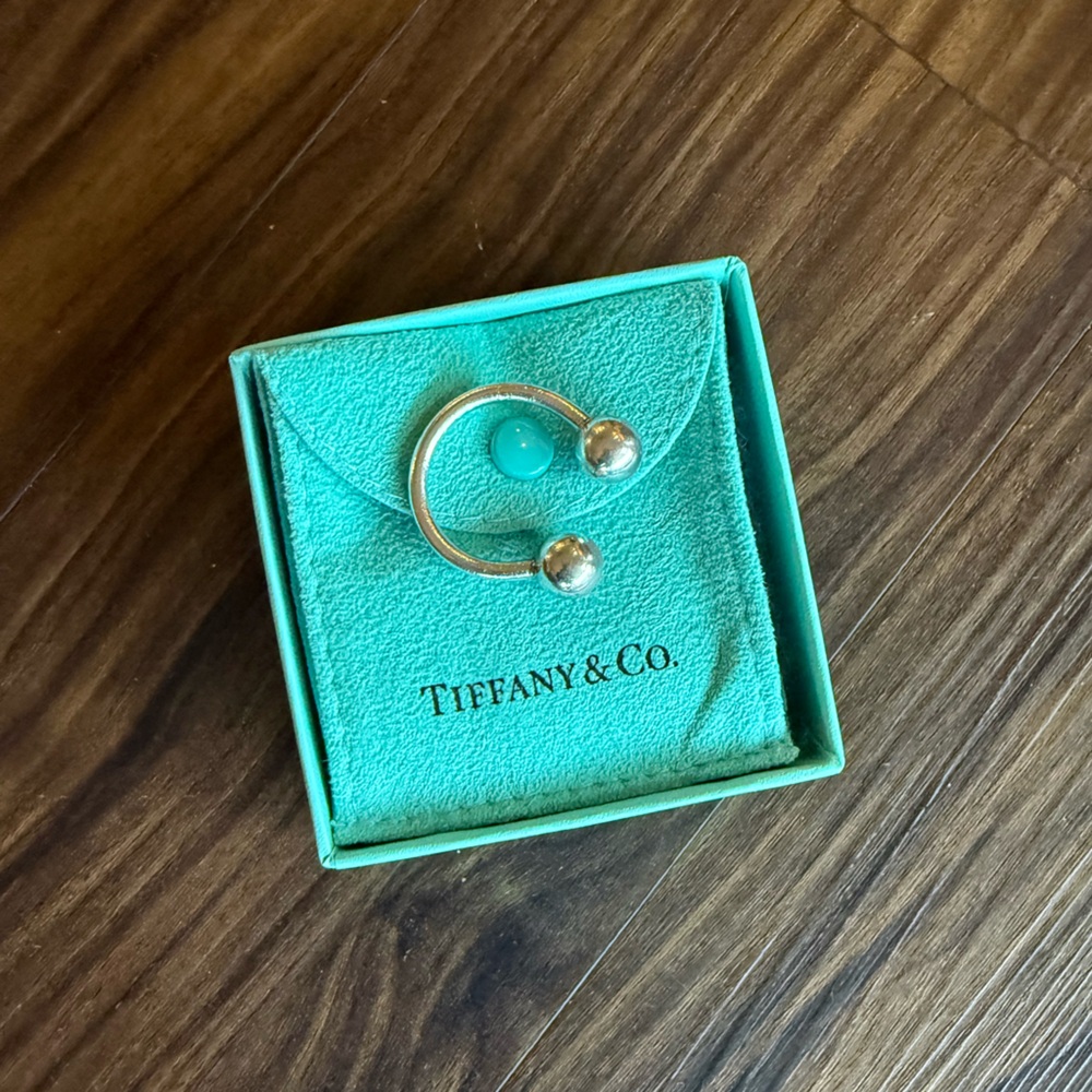 Tiffany & Co. 925 sterling silver key ring (small)